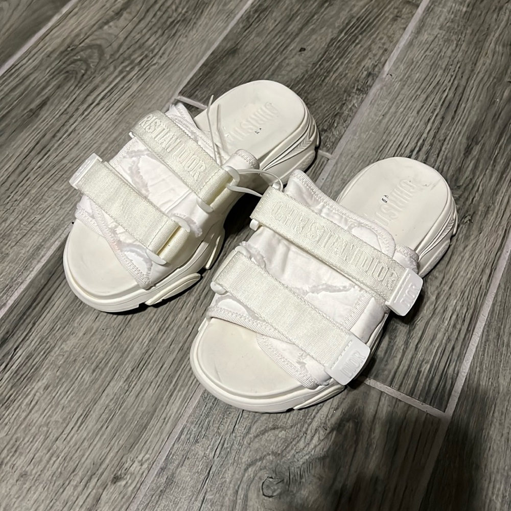 Christian Dior women’s sandals slightly used authentic quality